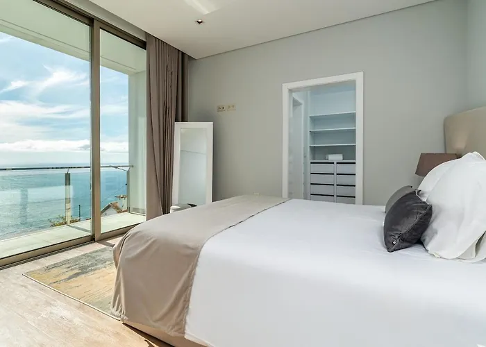 Casa Joaquim By Rent2u, Lda Arco da Calheta (Madeira)