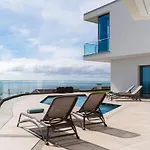Casa Joaquim By Rent2u, Lda Villa Arco da Calheta (Madeira)