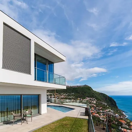 Casa Joaquim By Rent2u, Lda Arco da Calheta (Madeira)