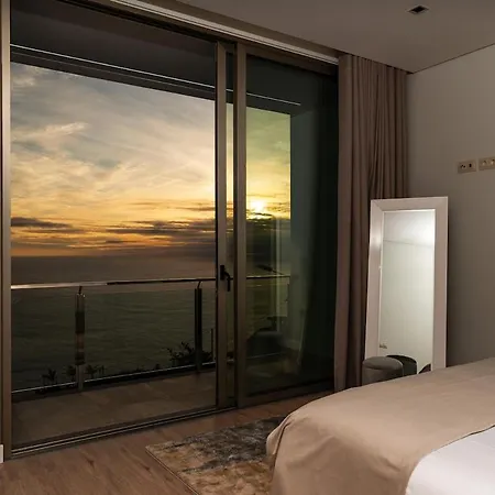 Casa Joaquim By Rent2u, Lda * Arco da Calheta (Madeira)